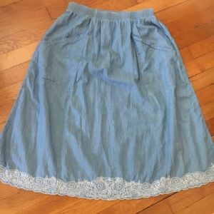 Topshop lightweight cotton jean skirt /pockets
